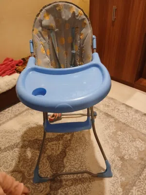 كرسي طعام بحاله جيده