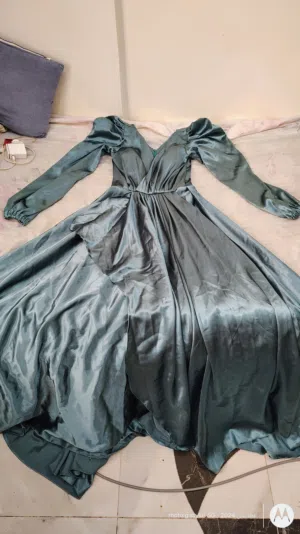 فستان سهرة رائع