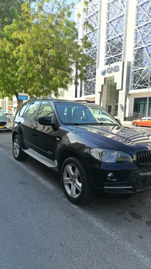 BMW x5, 3.0cc, 2026 tires, xdrive