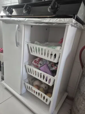 Kitchen Cabinet with Storage Baskets خزانة مطبخ مع سلال تخزين