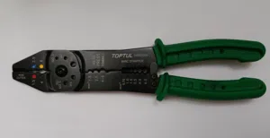 dénudeur des fils électrique  أداة فصل البلاستيك العازل عن الأسلاك الكهربائية toptul
