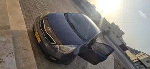 Used Kia Rio in Al Dakhiliya