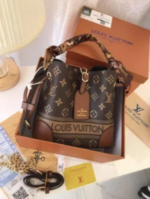 شنط ماركات للبيع