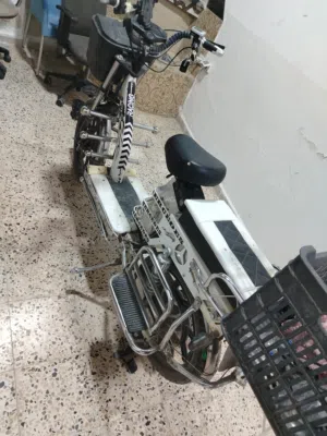 دراجة كهرباء للبيع محرك 1500 كف 800 بطارية 60 عل 20