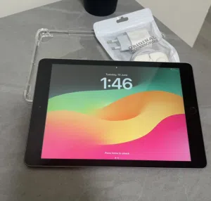 Apple IPad 6th Gen - 128GB