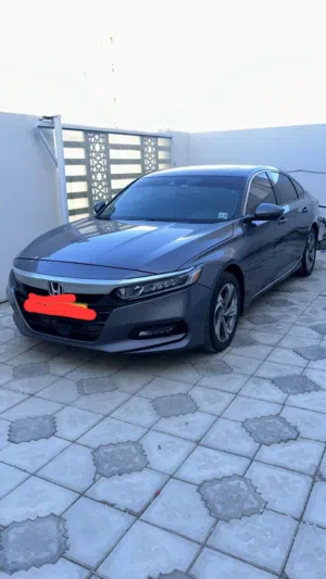 هوندا أكورد 2020 EX-L أعلي فئه حاله ممتازة