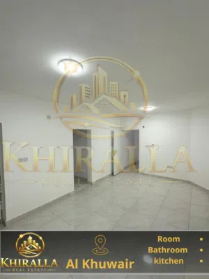 استديو بلكونه مطبخ نظامى بالخوير خلف اسواق الامارات