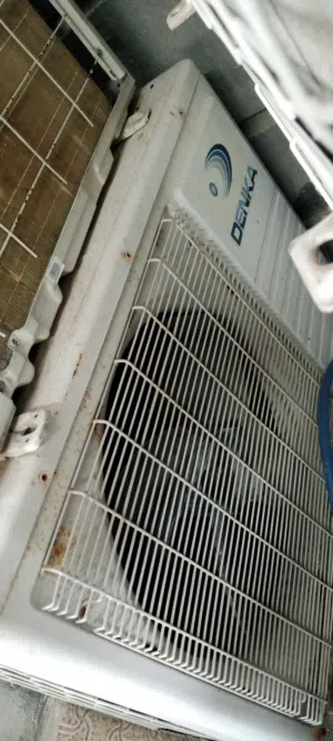 يوجد سبالت خارجيه طن نظيفات شرط الشغل للبيع