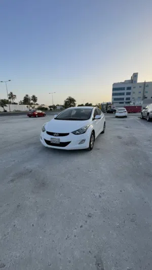 Hyundai Elentra 2013