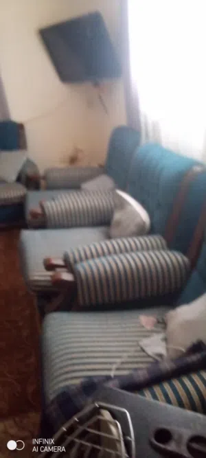 طقم كنب تفصيل للبيع