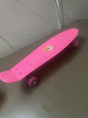 سكيت بورد نظيف