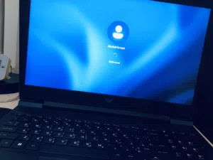 للبيع بحالة جديدة تمامًا لابتوب HP Victus 16