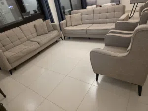 بسبب السفر طقم غرفة معيشة للبيع