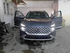 Hyundai . Santa Fe . 20224