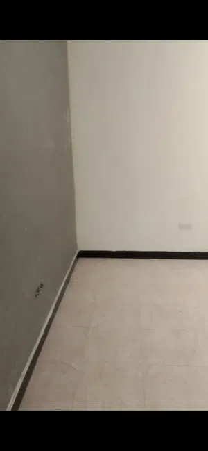 مشتمل ارضي معزول في الجنينه