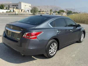 Nissan Altima SV 2013 (Fresh Import)
