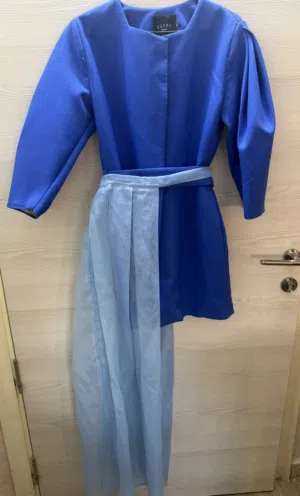 جاكيت رسمي مع تنورة