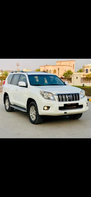 Used Toyota Prado in Al Dakhiliya