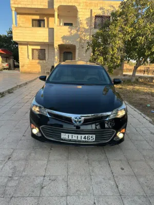 Used Toyota Avalon in Amman