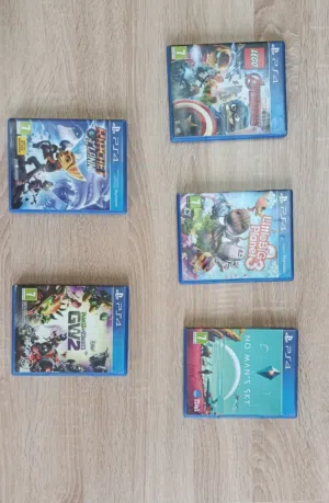 بيع ألعاب فيديو cd