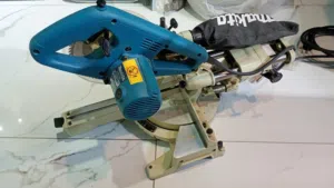Makita cutting maschin . Screw fixing and punching all new offer price