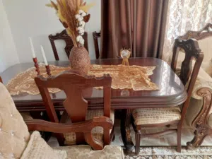 طاولة خشب زان مع 6 كراسي