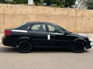 أوبترا فورنزا  موديل 2007  للبيع  السياره نضيفه وكلش حلوه مثل متشوفون  بصور