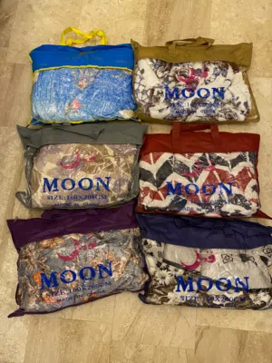 حرامات وملايات (Moon) شتوية وموسمية منوعة - بحالة جديده وبأكياسها