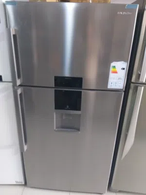 ثلاجه دايو صناعه كوريه حجم 598 لتر مع كولر لون ستانلس ستيل بحاله ممتازه جدا جدا وانفرتر