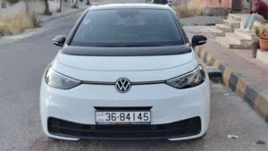 فولكسفاغن ID.3 Pure كهربائية موديل 2021 بحالة ممتازة مع مواصفات صينية