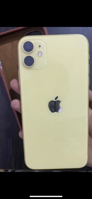 ايفون 11 للبيع مستعمل نظيف جدا