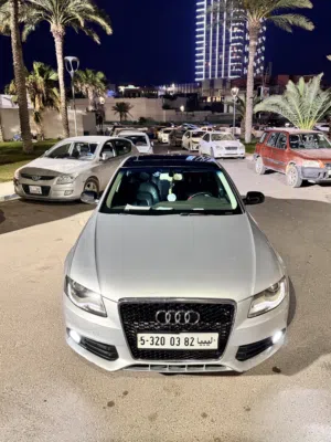 اودي A4 الموديل 2010