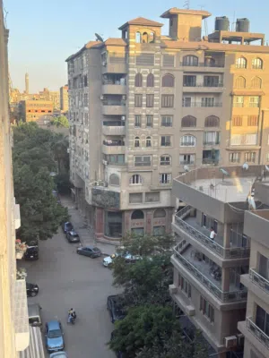 شقة للبيع لوكيشن مميز جدا في العجوزة