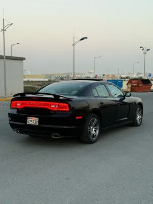 للبيع دودج تشارجر RT 5.7 V8 هيمي