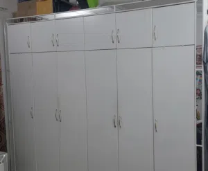 غرفة نوم بحاله الجديد استعمال خفيف جدا
