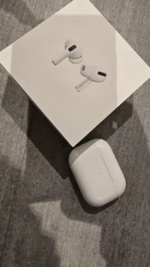 ايربود برو airport pro