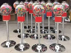 ماكينات علكة و مصاص وطابات هدايا طابات مجنونة هزازات اطفال