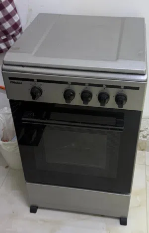 فرن نوبل اربع عيون