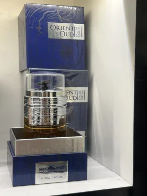 عطور. ( الاسم )  (أورينت.   عود