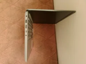 لاب توب ماركت لينوف جديد بس خربان البورد
