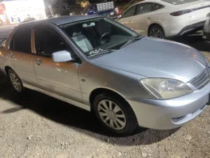 متسوبيشي لانسر 2005