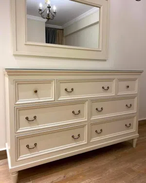 اتواليت تسريحه جميع المقاسات تسريحه وكمدينات حسب الطلب  كفاله خمس سنوات على جميع اعمالنا