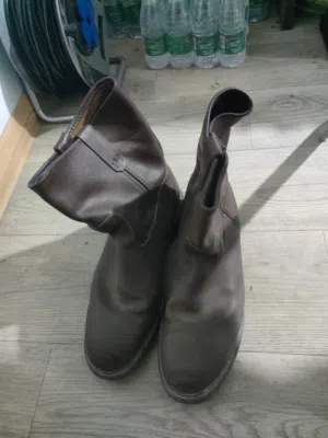 Redwing original safety shoes