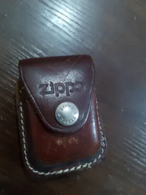 ولاعة أمريكية نفط zippo ، علبة وحاملة جلد الأصلية