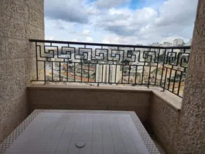 130 m2 3 Bedrooms Apartments for Rent in Ramallah and Al-Bireh Al Tahta