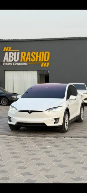 Used Tesla Model X in Ajman