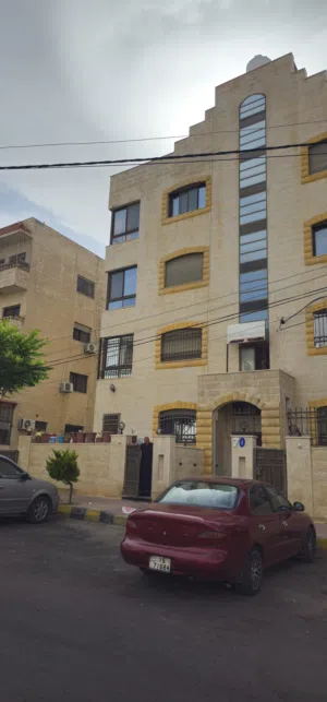 شقة بجبل الزهور مساحة 145 متر للبيع خلف مطعم هاشم