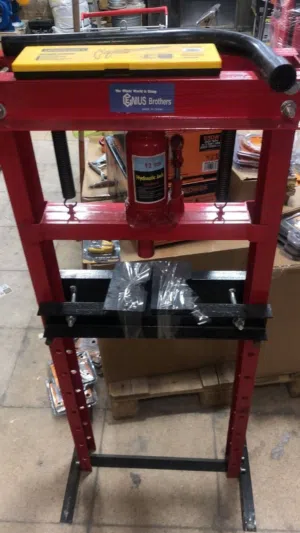 مكبس بيل هيدروليك