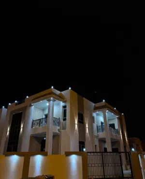 375 m2 More than 6 bedrooms Villa for Sale in Dhofar Salala