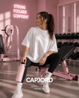 تيشيرتات OVERSIZE من CAPJORD